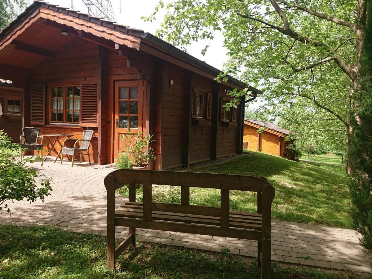 Landgasthof Gaensberg Wiesloch Buitenkant foto